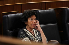 ep la ministra de educacion en funciones isabel celaa durante el pleno extraordinario en el congreso