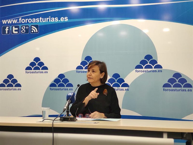 ep la presidenta de foro asturias carmen moriyon en rueda de prensa