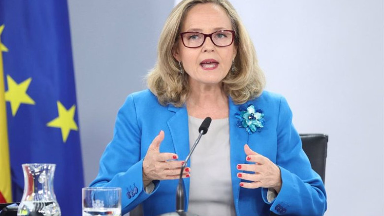 La vicepresidenta primera y ministra de Economía y Transformación Digital, Nadia Calviño, comparece tras la reunión del Consejo de Ministros en Moncloa, a 27 de junio de 2022, en Madrid (España). | Eduardo Parra - Europa Press ep la vicepresidenta primera y ministra de economia y transformacion digital nadia calvino comparece