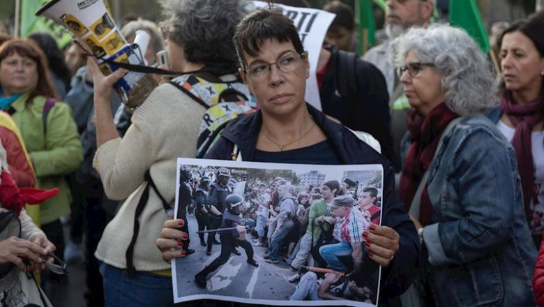 ep manifestacion pels drets i les llibertats prou repressio no toqueu el nostre jovent convocada por ep manifestacion pels drets i les llibertats prou repressio no toqueu el nostre jovent convocada por