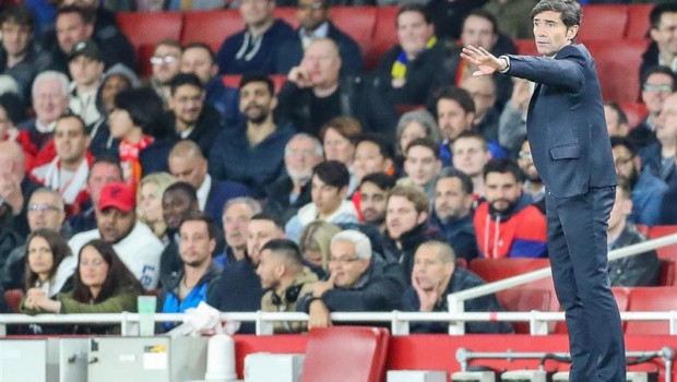 ep marcelino garcia toral dirigiendovalencia cfdueloarsenal del emirates stadium