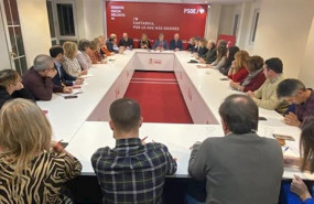ep reunion de la comision ejecutiva regional del psoe para decidir sobre el pacto de gobierno con el