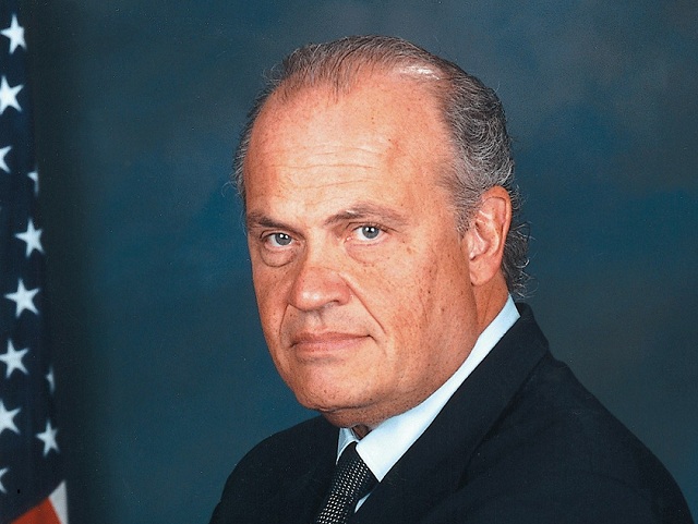 ¿Cuánto mide Fred Thompson? Fred_thompon_ok