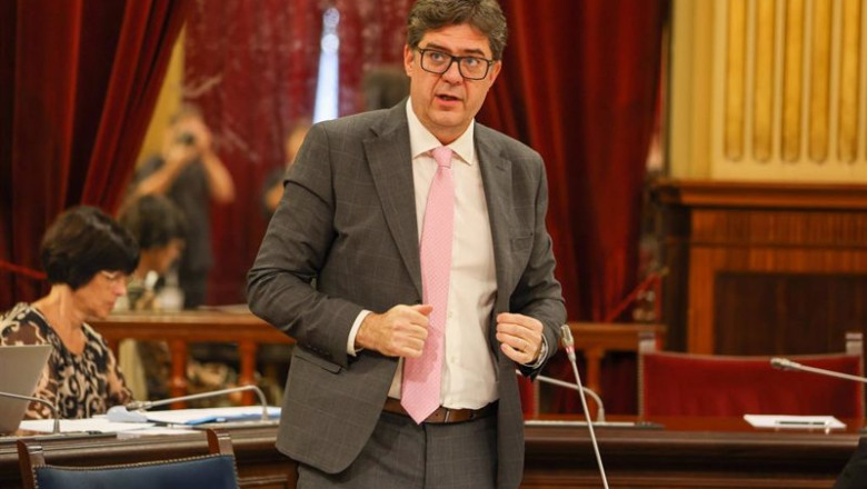 ep archivo el conseller de turismo del govern balear jaume bauz ep archivo el conseller de turismo del govern balear jaume bauz