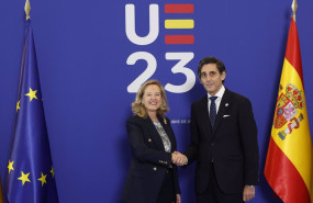 ep archivo   la ministra de asuntos economicos nadia calvino saluda a j m alvarez pallete presidente