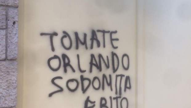 ep ataque homofobo