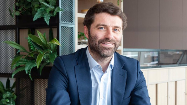 ep beka finance incorpora a gustavo martinez como socio y director en el area inmobiliaria
