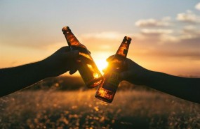 ep brindis alcohol cerveza