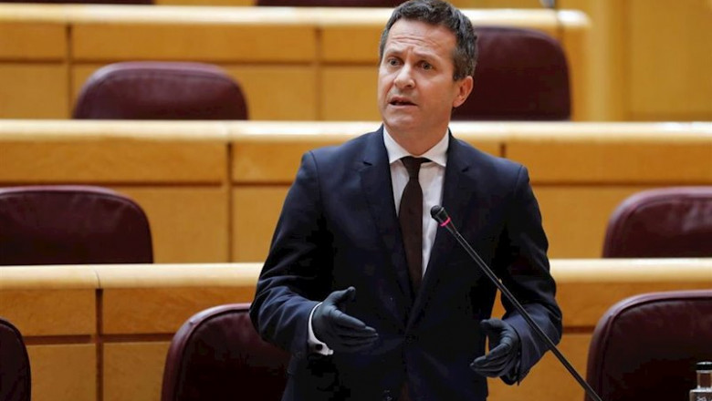 El portavoz del PNV, Jokin Bildarratz, durante su intervención en la primera sesión de control al Gobierno en el Senado desde la declaración del estado de alarma | Pool ep el portavoz del pnv jokin bildarratz durante su intervencion en la primera sesion de control al