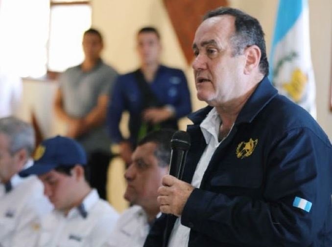 ep el presidente de guatemala alejandro giammattei