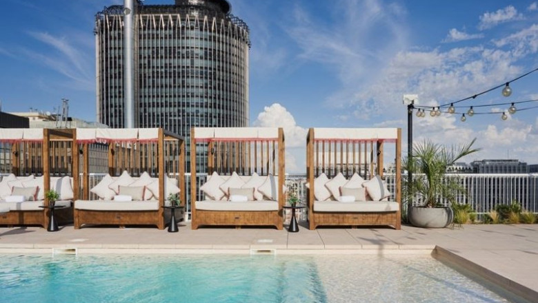 ep hotel canopy by hilton en madrid