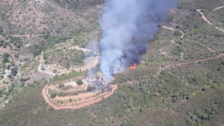 Incendio en el paraje Peñas Blancas de Estepona | PLAN INFOCA ep incendioparaje penas blancasestepona