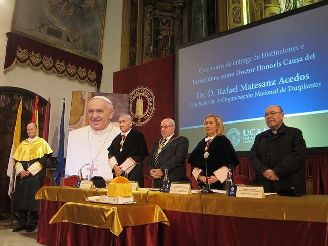 Inicio del acto de nombramiento Rafael Matesanz como Doctor Honoris Causa UCAM | EUROPA PRESS ep inicioactonombramiento rafael matesanzdoctor honoris causa ucam
