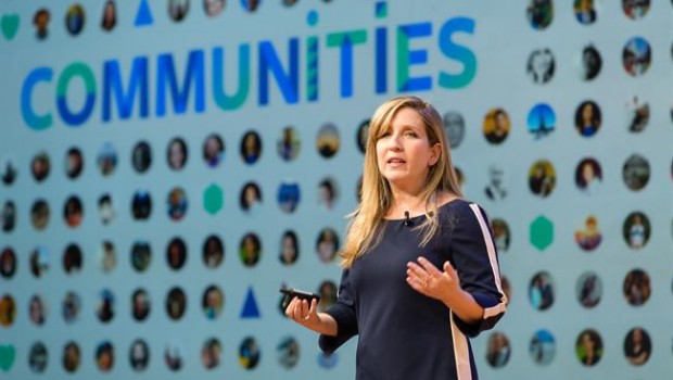 ep jennifer dulski directoraprogramagruposcomunidadesfacebook