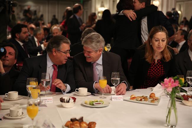 Juan Ignacio Zoido, Dastis y Ana Pastor en los Desayunos de Europa Press | EUROPA PRESS ep juan ignacio zoido dastisana pastorlos desayunoseuropa press