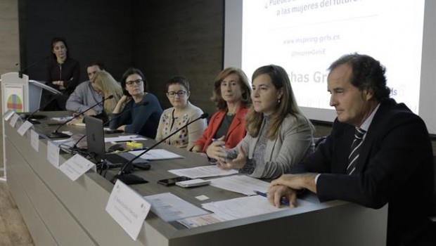 ep mesa redonda mujeres lideres superando barreras decatedra universidad ceu