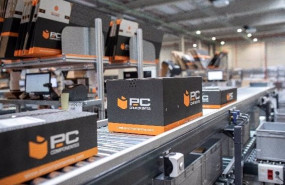 ep pccomponentes expande su actividad y servicios a los mercados de francia e italia