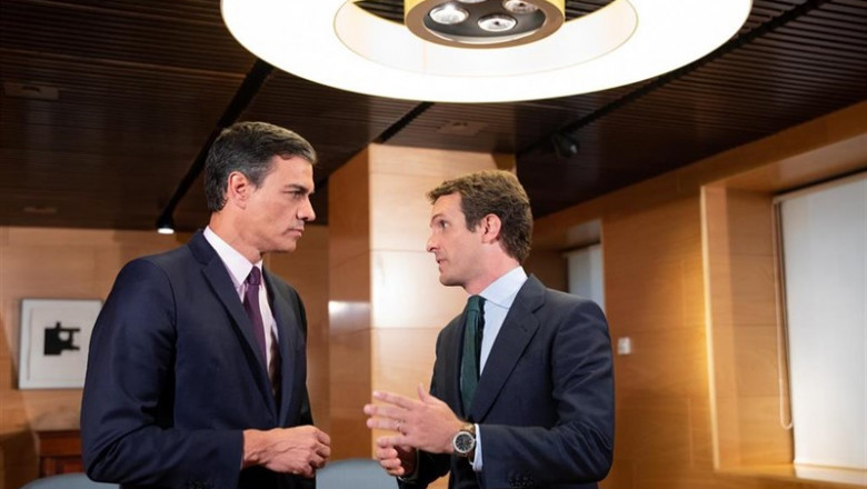 ep presidentegobiernofunciones pedro sanchez se reunepablo casadocongresolos diputadoshablarla investidurapasado 11junio