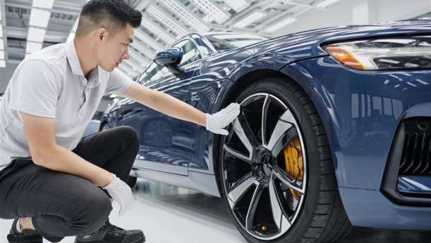 ep produccion en la planta de polestar en chengdu china