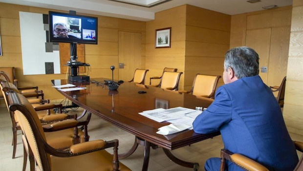ep revilla en la videoconferencia de la mesa de dialogo social