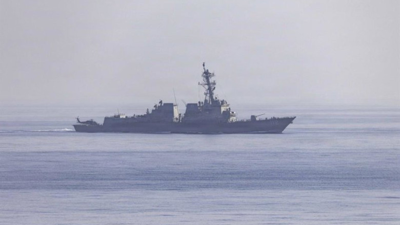 ep un destructor de la armada de estados unidos desplegado en la mision de bloqueo del estrecho de