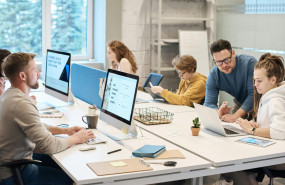 pexels fauxels 3184357 20251117130735 pexels fauxels 3184357 20251117130735