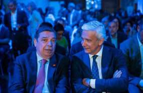 ep archivo   el ministro de agricultura pesca y alimentacion luis planasy el presidente de la