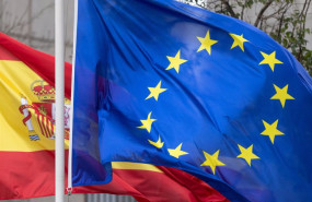 ep archivo la bandera de espana y de la union europea ondean en la sede de la sepi a 7 de febrero ep archivo la bandera de espana y de la union europea ondean en la sede de la sepi a 7 de febrero