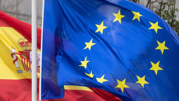 ep archivo la bandera de espana y de la union europea ondean en la sede de la sepi a 7 de febrero ep archivo la bandera de espana y de la union europea ondean en la sede de la sepi a 7 de febrero