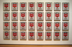 ep archivo   las latas de sopa campbell de andy warhol se exponen en la galeria nacional de