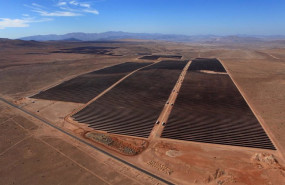 ep archivo planta fotovoltaica de acciona en chile el romero solar ep archivo planta fotovoltaica de acciona en chile el romero solar