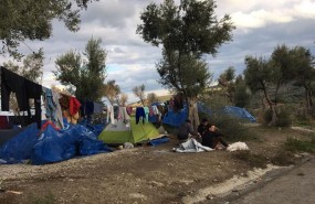 ep camporefugiadosmoria lesbos