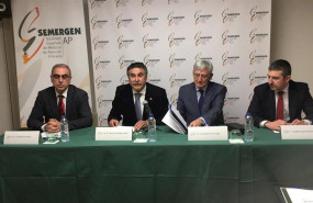 ep de izq a dcha el ex secretario general de sanidad jose martinez olmos el presidente de semergen