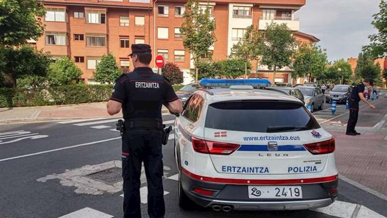 ep dispositivo policial por la agresion con arma blanca en getxo bizkaia ep dispositivo policial por la agresion con arma blanca en getxo bizkaia