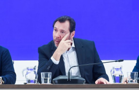 ep el ministro de transportes y movilidad sostenible oscar puente junto al director de trafico de ep el ministro de transportes y movilidad sostenible oscar puente junto al director de trafico de