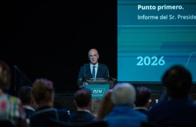 ep el presidente de psn armando solis se dirige a los asistentes a la asamblea general de