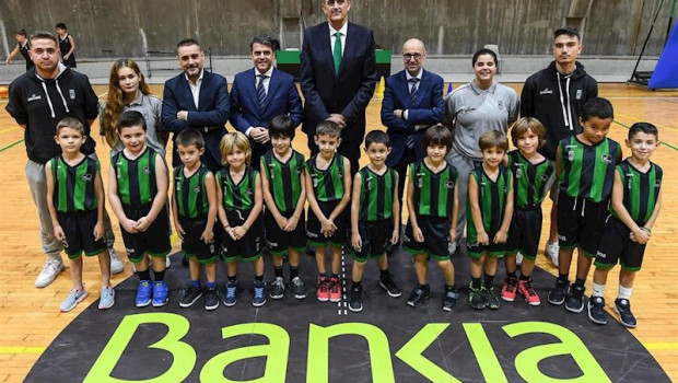 ep el presidente del club joventut badalona juanan morales en un acto con la cantera