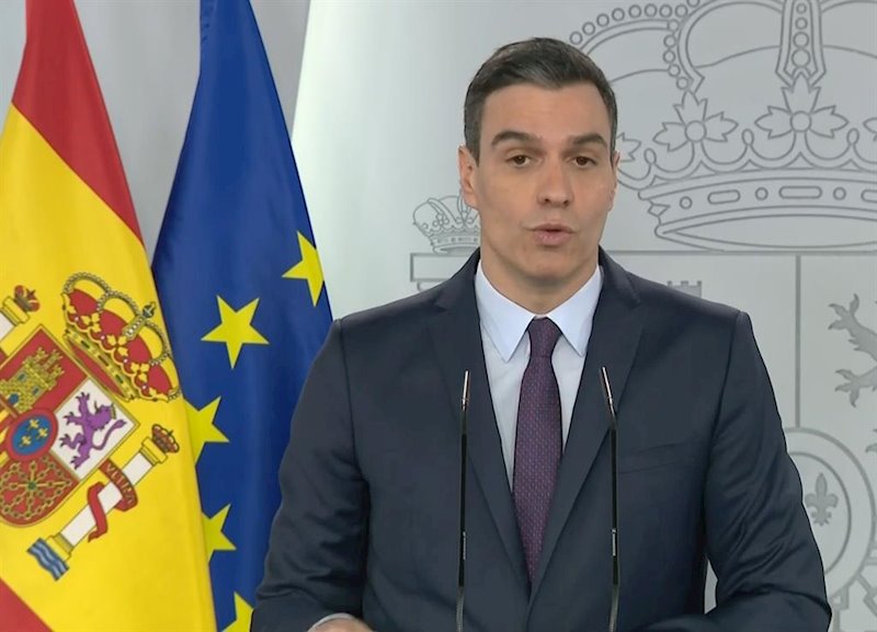 https://img.s3wfg.com/web/img/images_uploaded/3/f/ep_el_presidente_del_gobierno_pedro_sanchez_en_la_rueda_de_prensa_de_este_sabado.jpg