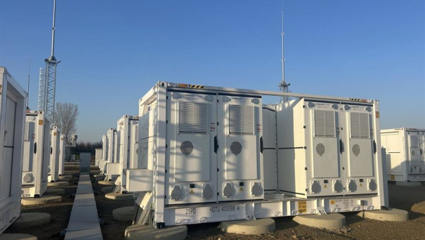 ep greenvolt inaugura el mayor sistema de almacenamiento de energia en baterias de hungria