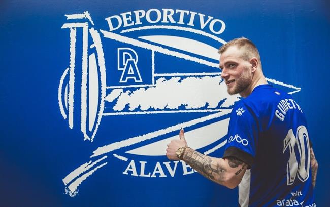 John Guidetti Alavés | DEPORTIVO ALAVÉS ep john guidetti alaves
