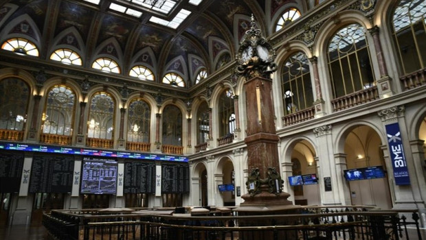 ep libex 35 puja02 en lobertura i conquista els 9200 punts amb atencio amb