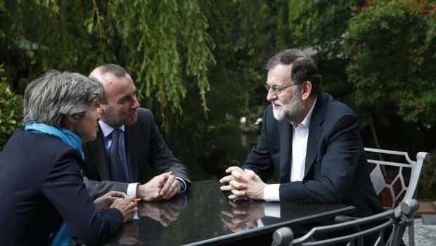 ep rajoymanfred weber reunidossofia
