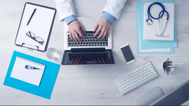 ep sanidad medico ordenador tecnologia recurso
