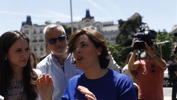 ep soraya saenzsantamaria atiendelos mediosuna imagenarchivo