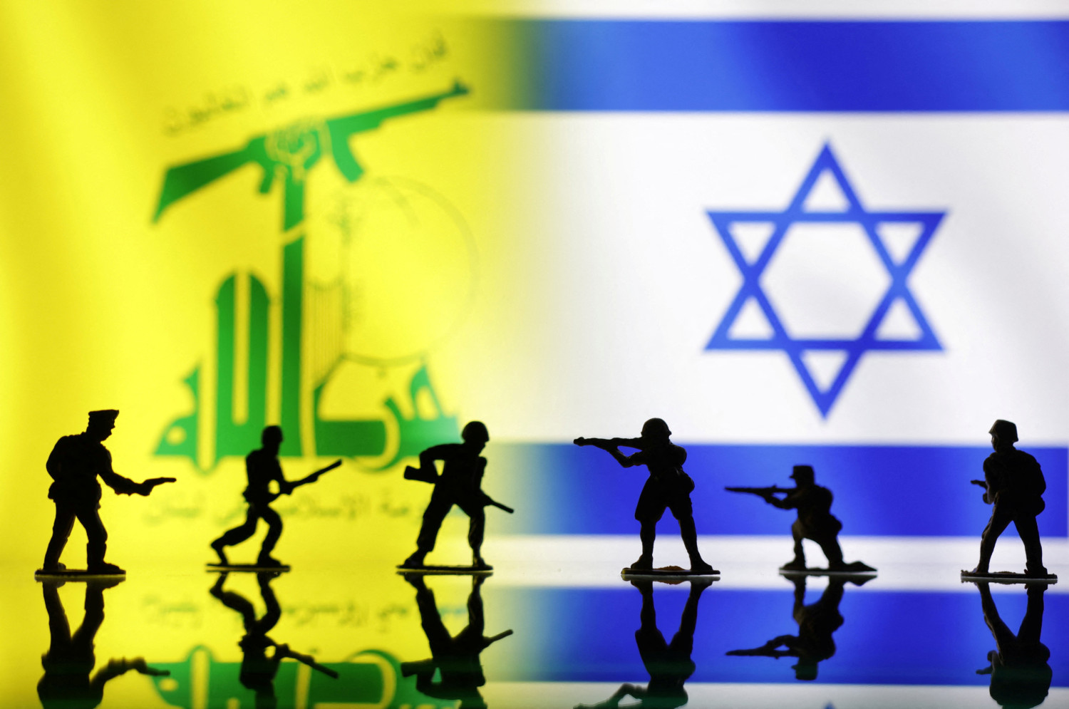 illustration des drapeaux du hezbollah et d israel 