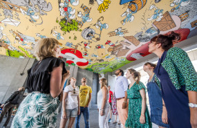 visite guide bd   striprondleiding   comic strip guided tour eda 4992  visitbrussels   eric danhier 