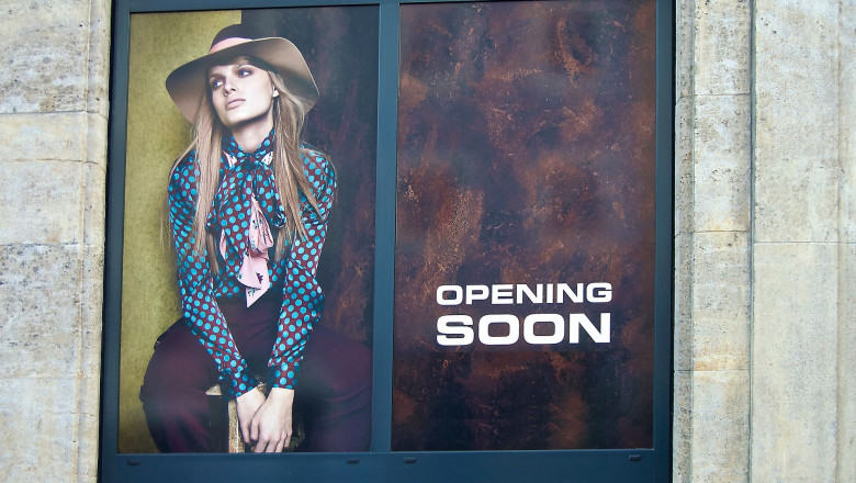 1602772863 window 16915211920