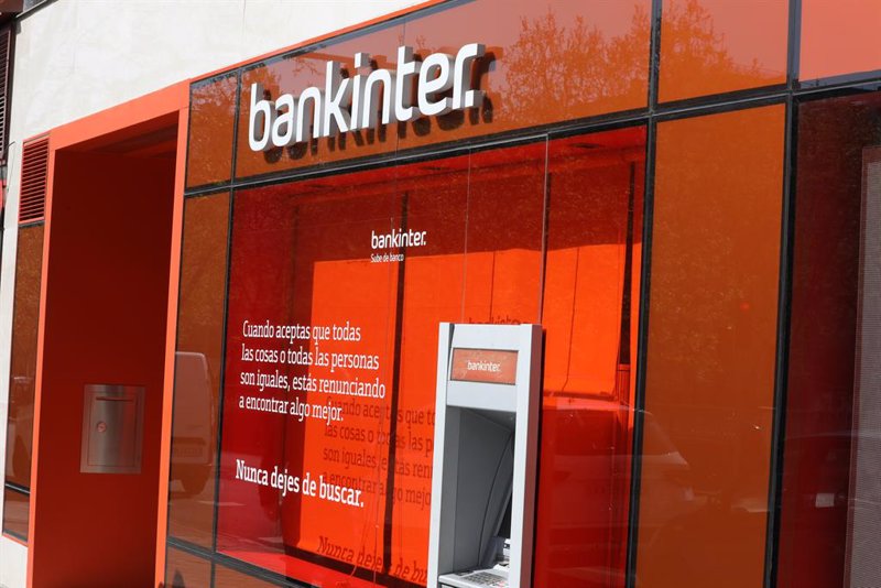 Bankinter sube en bolsa pese al recorte de valoración de KBW hasta 4,40 euros por acción