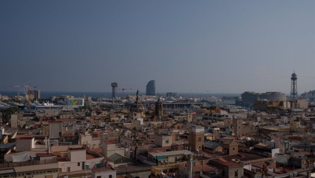 ep archivo   vista panoramica de barcelona con hotel w al fondo a 11 de octubre de 2023 en barcelona