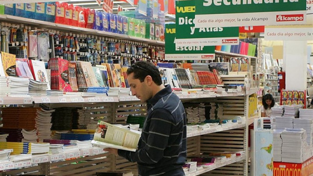ep cada familia gastara una media de 108 euros en libros de texto por alumno segun la ocu
